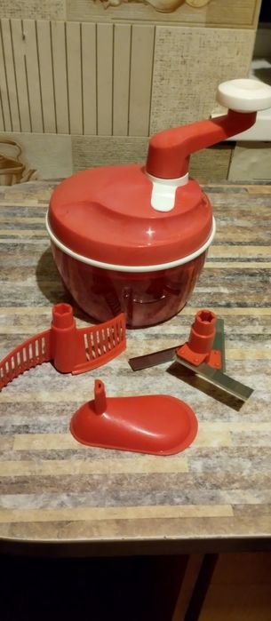 Продам измельчитель Tupperware