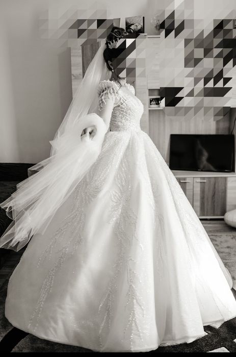 Rochie mireasa tip prințesă