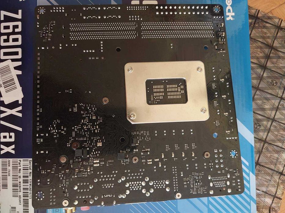 Intel Core i5 13500 + AsRock Z690M-ITX/AX Wi-Fi DDR4