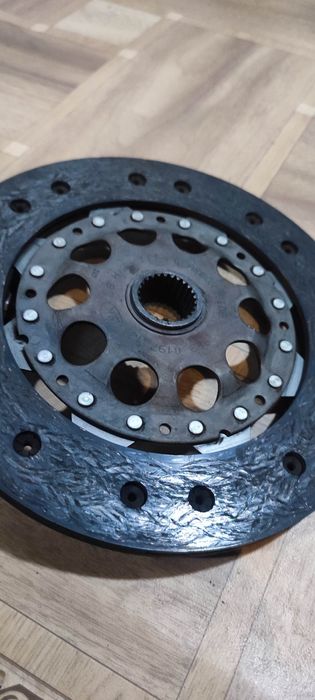 продам диск сцепления.Luk