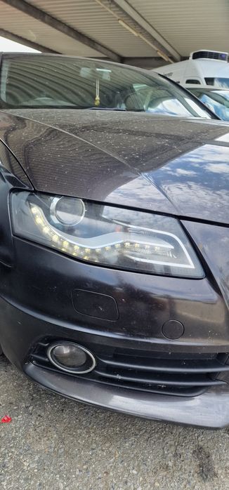 Faruri xenon Audi a4 b8