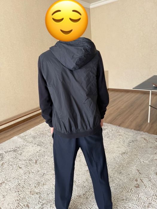 Продам верхние мужские вещи