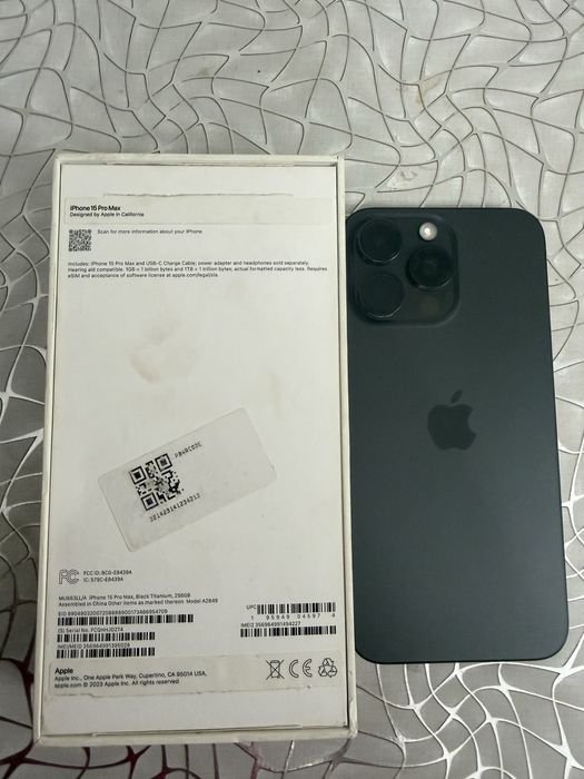Apple 17 pro max