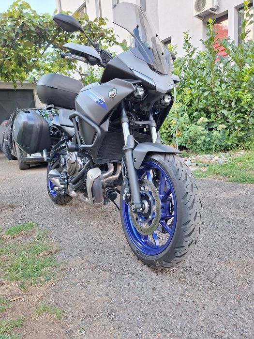 Moto Yamaha Tracer 7