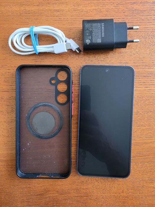 Продавам Samsung galaxy A55 5G