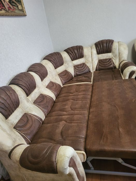 Угловой диван + кресло