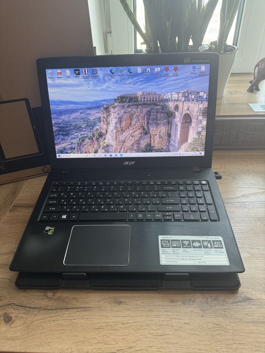 Ноутбук в хорошем состоянии с дисководом