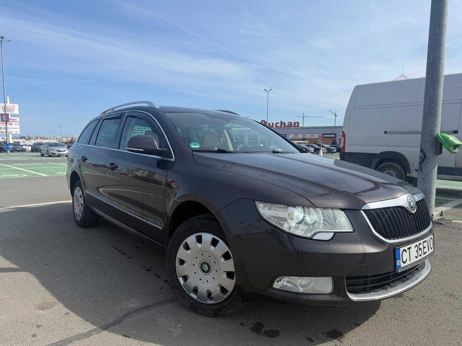 skoda superb 2010
