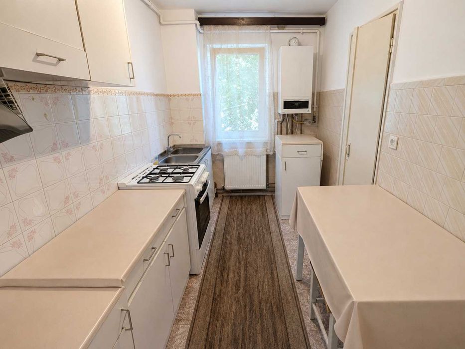 Proprietar – apartament 2 camere, 49 mp + balcon 6 mp, etaj 1/4, Traian – Județean — fotografia 3