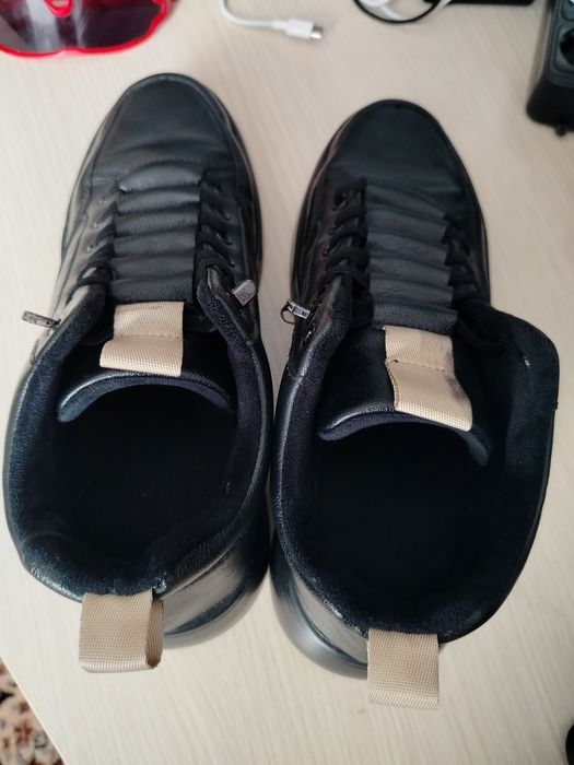 Зимние кроссовки