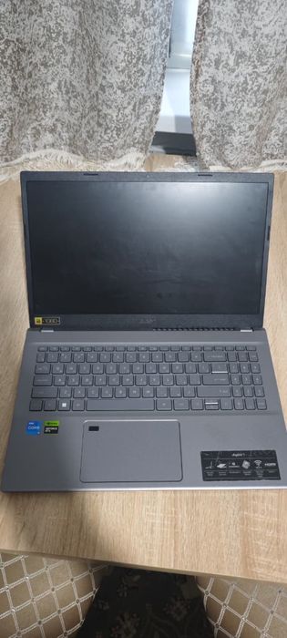 Ноутбук acer aspire 5