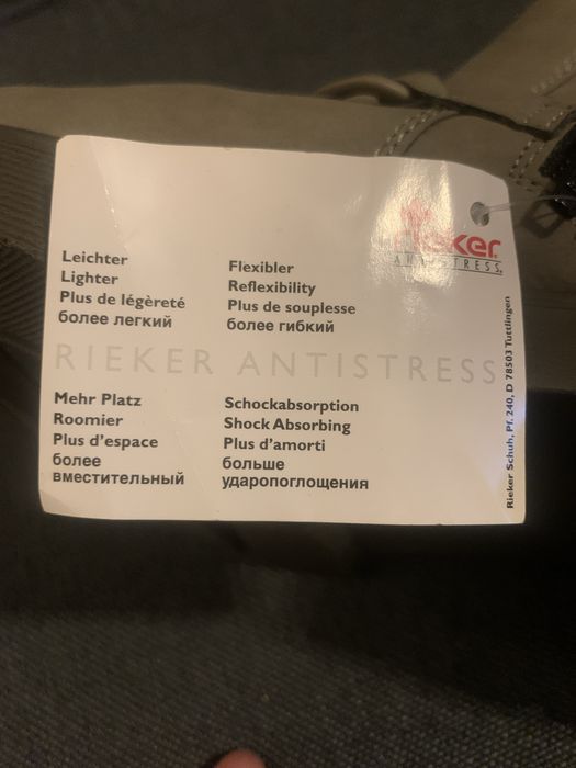 Ghete 38 Rieker, noi cu eticeta