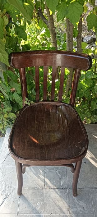 Scaun vechi, vintage, stil Thonet