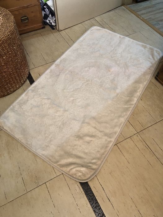 Килимче 135/75 за 10 лева