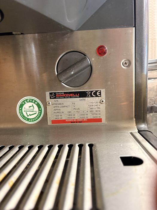 Кафемашина Nuova Simonelli
