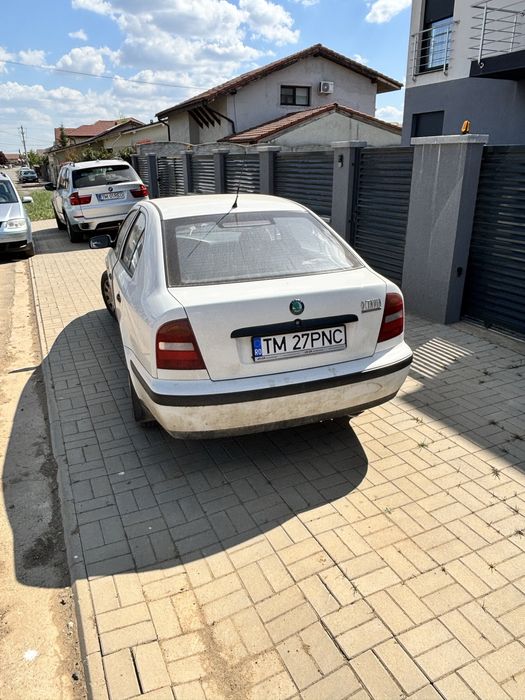 Vând skoda octavia