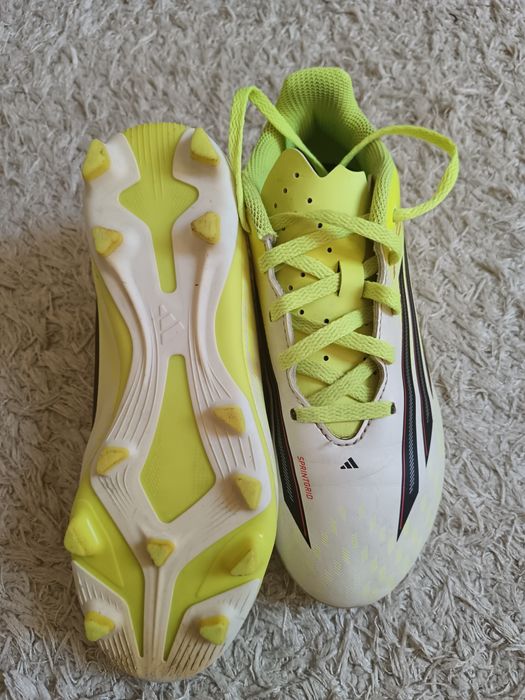 Калеври Adidas F50J, 34 номер