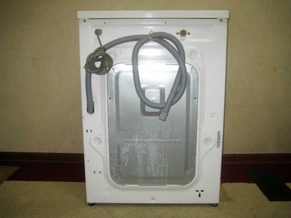 Стиральный машина LG 5Kg оригинал (made in Korea) зур ишлиди айби йук!