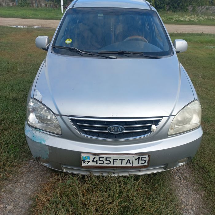 Продам автомобиль Кия каренс