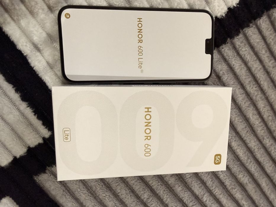 Honor 600 lite чисто нов