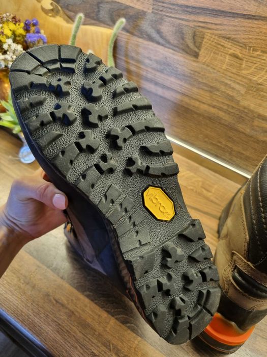 Дамски туристически обувки Lhotse Lady 37