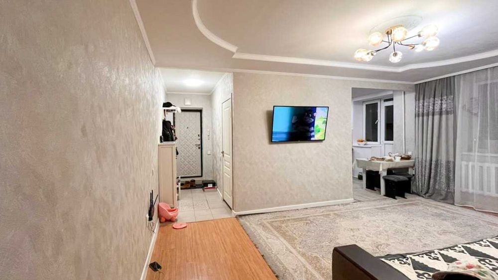 продам 3х комн. в центре. ДАМИР