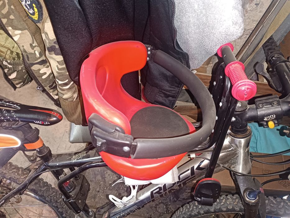 Детская сидушка на велосипед