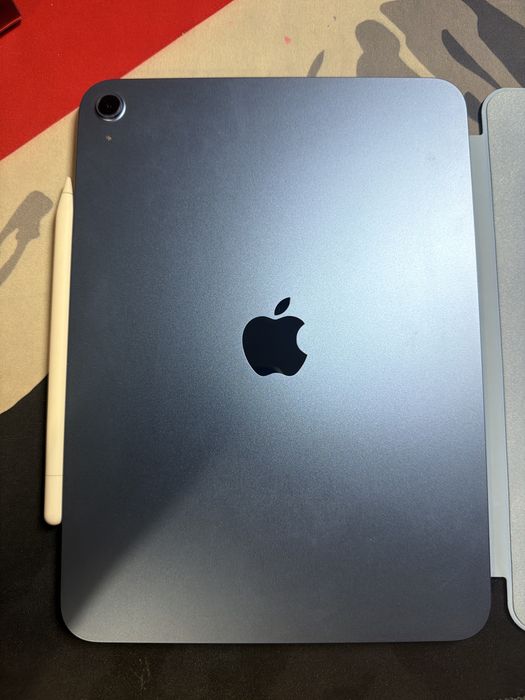 iPad A16 + Apple Pencil USB-C + Husă Apple Smart Folio + Folii ESR