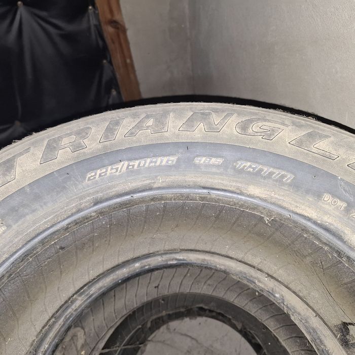 Шины 225/60А16 бу