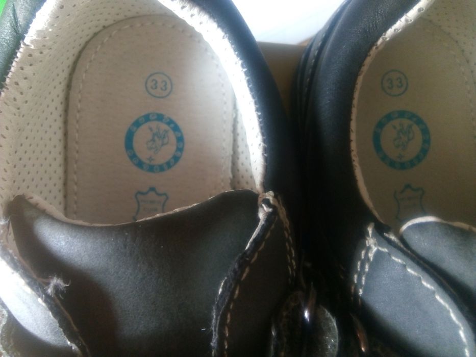 Ботинки новые 33 размер