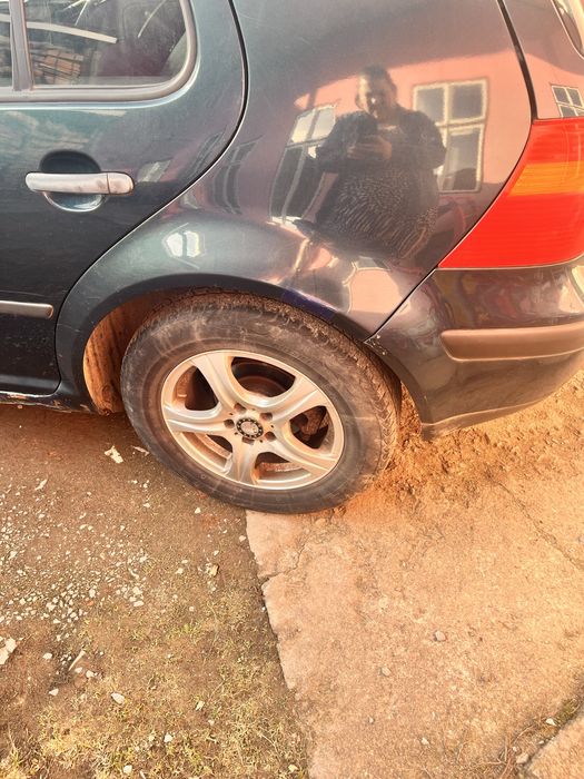 Golf 4 in stare buna
