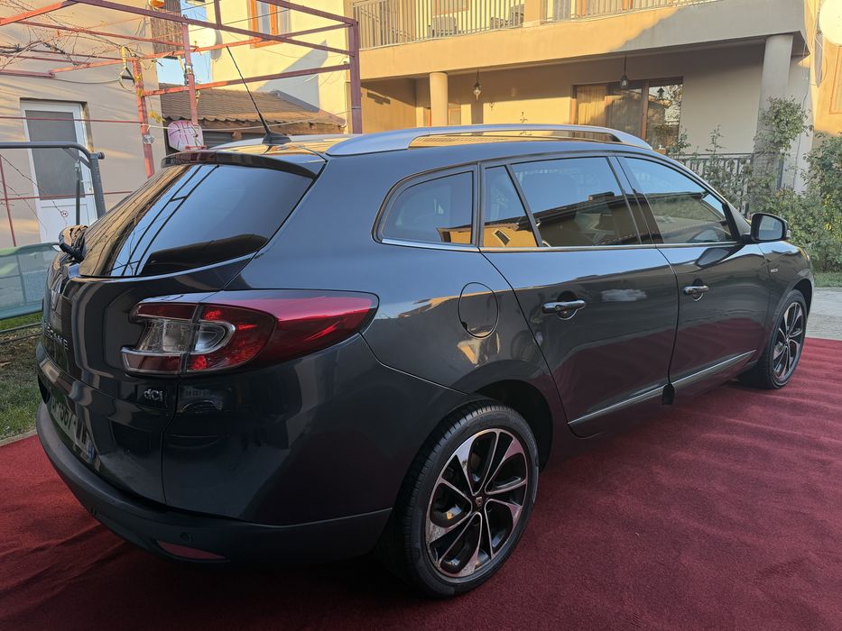 Renault Megane•Bose•1.5dCi•AutomataEDC•Navi•Piele/Tex•KeylessGO•Camera