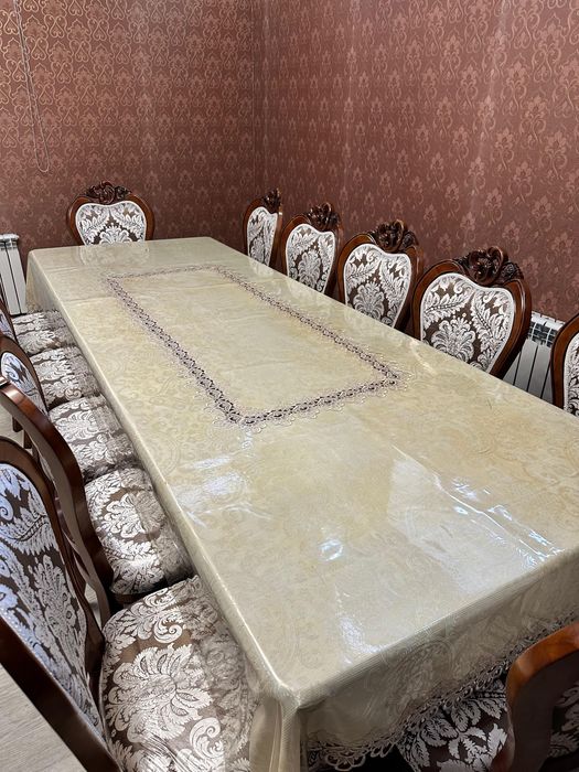 Продам стол со стульми 12шт