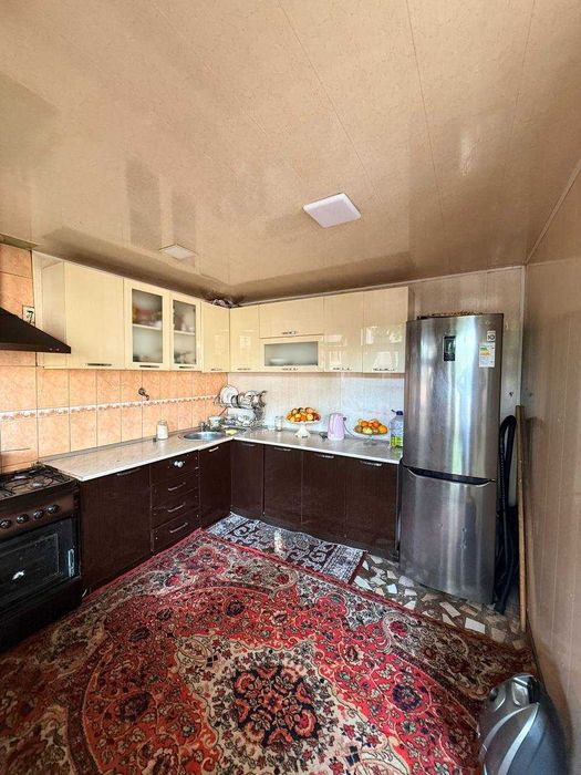 Чилонзор Думбиробод махаллада 4 сотик участок срочно сотилади!