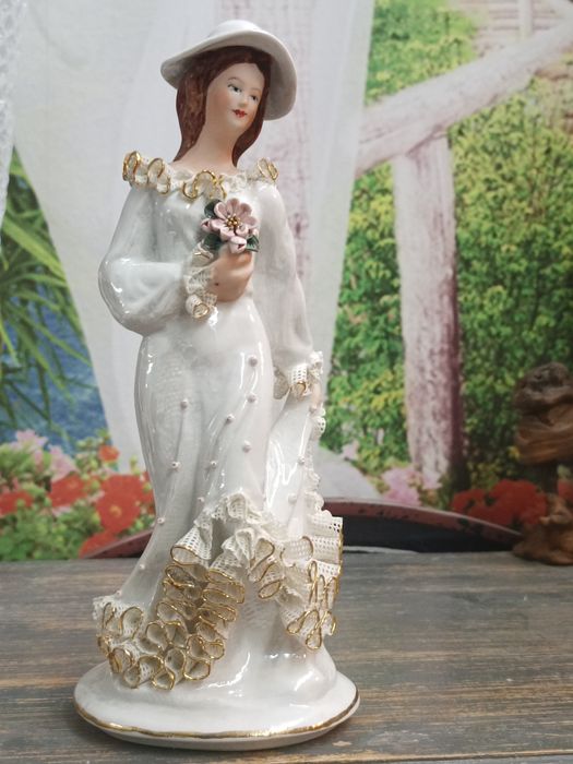 Roceram Alba Iulia lucrată manual Porțelan de colecție