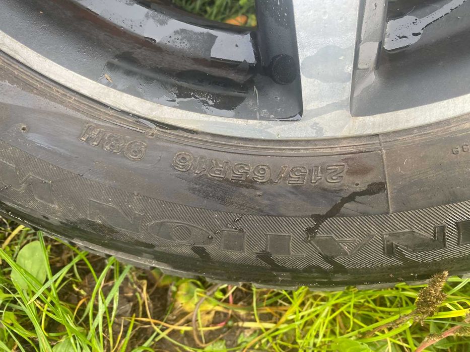 Продавам джанти VW 5x112 16”
Продавам джанти  5x112 R16 със зимни гуми