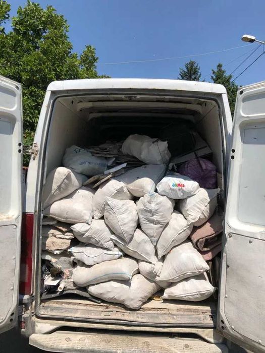 Servicii de curatenie , eliberare gunoi  moloz sau  mobile veche