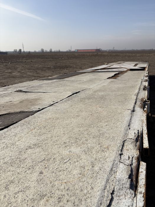 Продам Площадку (БУ) срочно)