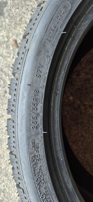 4 anvelope iarna Michelin,fata 245/40/18,spate 265/35/18.Pret/bucata