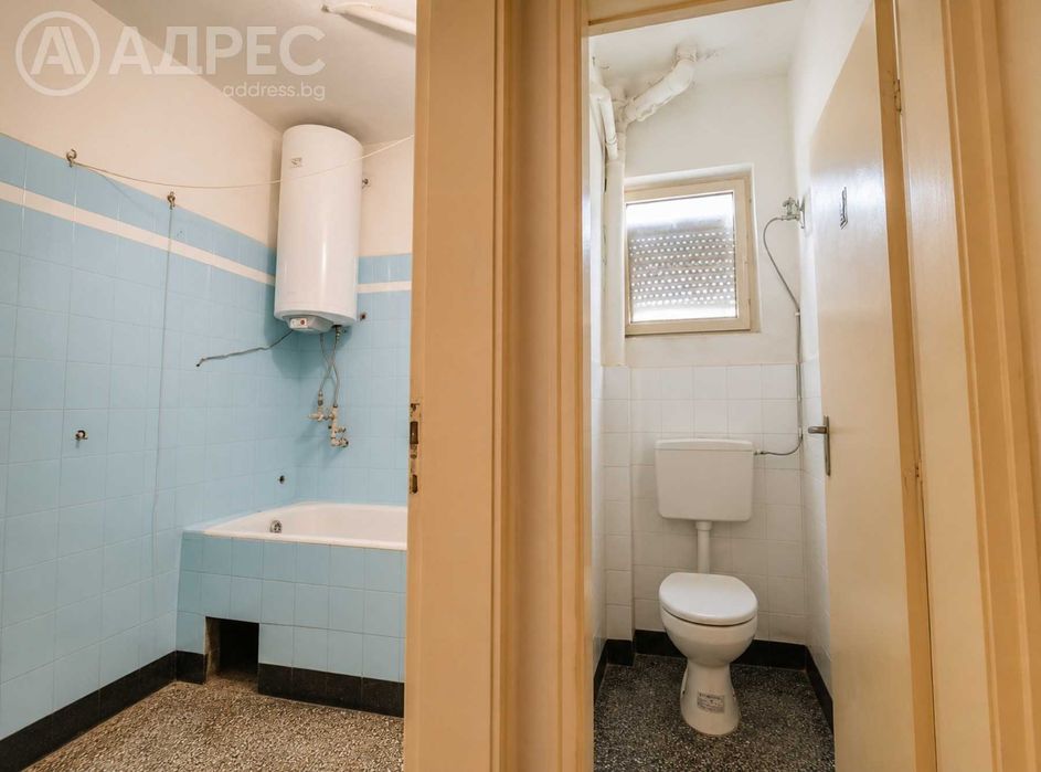 Четиристаен апартамент, Широк Център, 123 кв.м., ет. 2/4, тухла, без подобрения