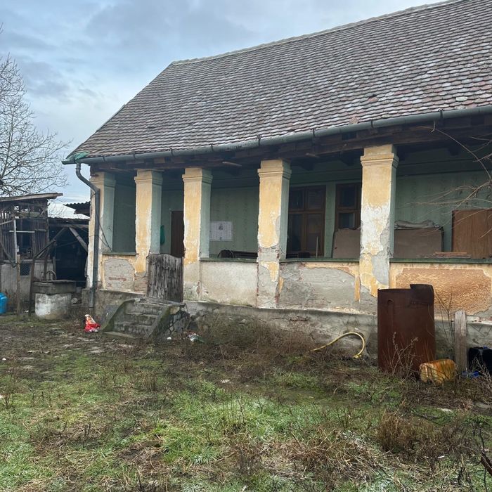 Casa+teren de vânzare Gurba