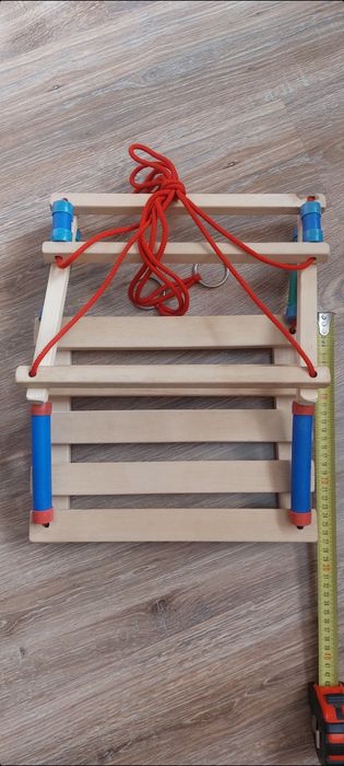 Продам качелю подвесную