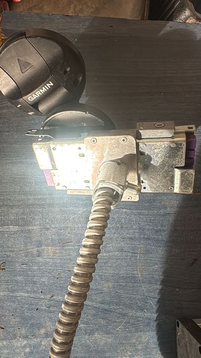 Unitate de Alimentare Sub Pardoseală (Tap-Off Box) Wiring Systems Euro