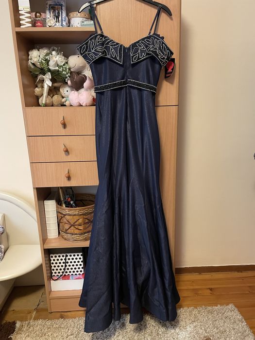 Бална рокля