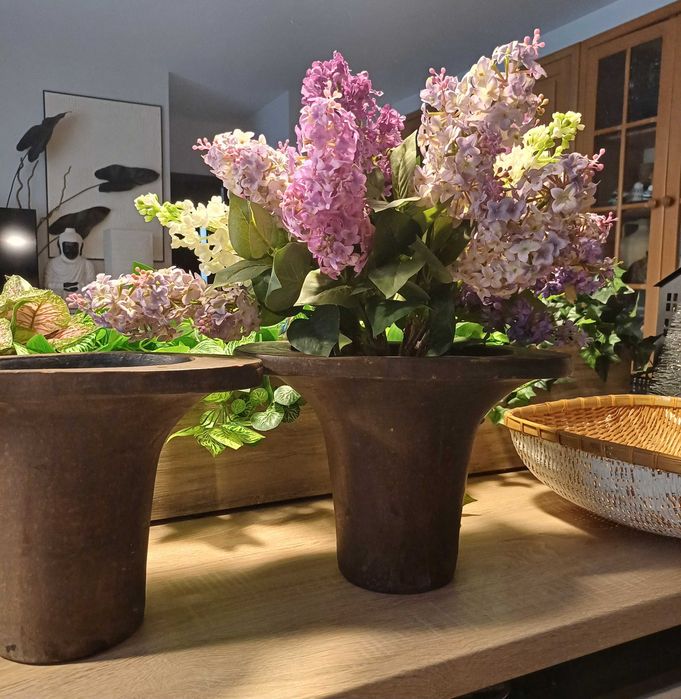 Vaze sau suport ghivece de flori din ceramica
