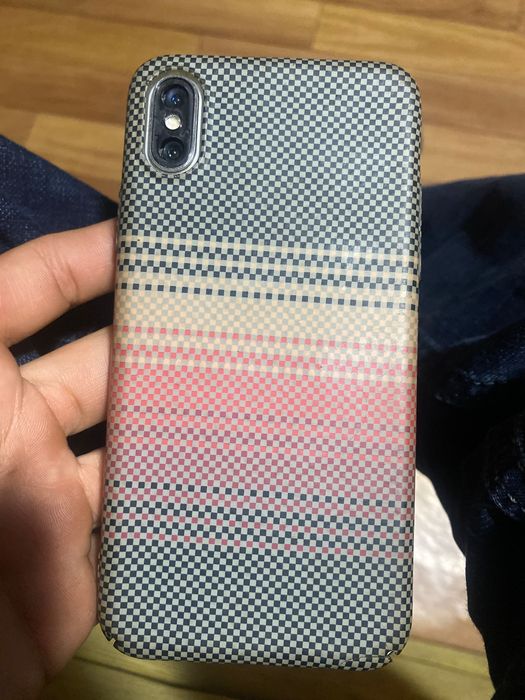 IPhone X 64 gig в нормальном состоянии’