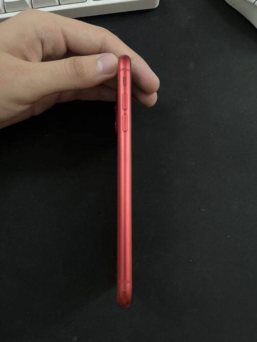 Продам Iphone 11 128GB в идеальном состоянии