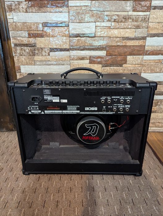 Boss Katana 100 Mk2