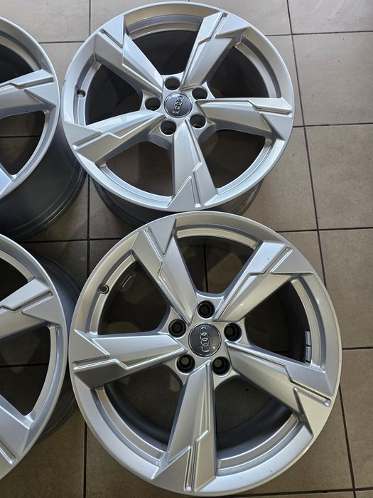 Jante 5x112 Audi R18"