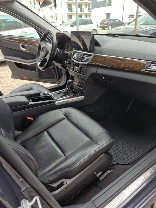 Mercedes-Benz E200 W212 | impecabila | revopsita total